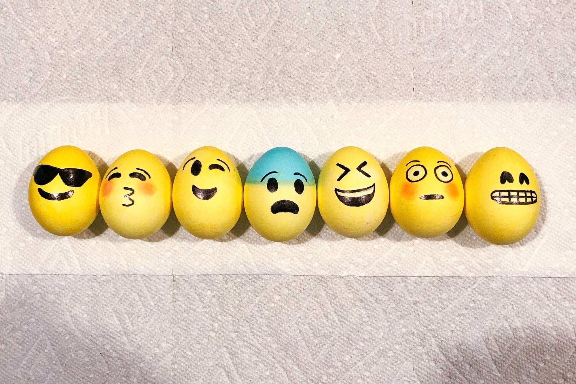 Easter eggs emojis