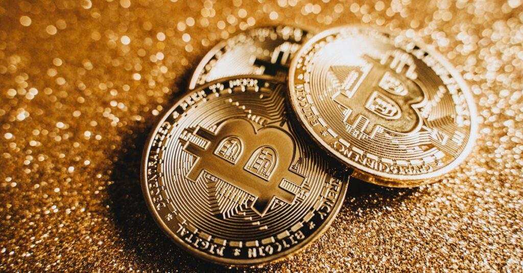 découvrez l'univers fascinant de la cryptographie, l'art de sécuriser les informations grâce à des techniques de codage avancées. apprenez comment les données sont protégées à travers des algorithmes complexes, et explorez son rôle essentiel dans la sécurité des communications numériques modernes.