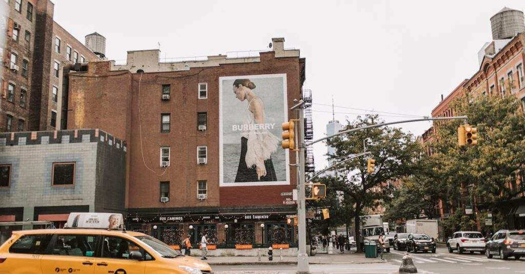 découvrez les enjeux des attaques ddos, leurs impacts sur les infrastructures numériques et les solutions pour s'en protéger. apprenez à sécuriser votre site web contre ces menaces croissantes.