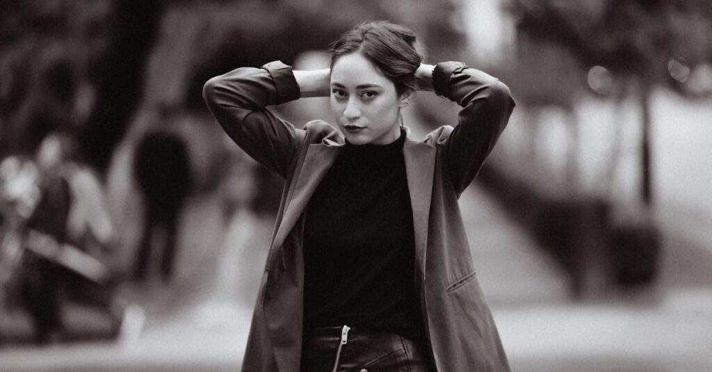 découvrez le modèle osi, une architecture essentielle pour comprendre le fonctionnement des réseaux de communication. apprenez les 7 couches qui composent ce modèle et leur rôle dans l'interconnexion des systèmes.