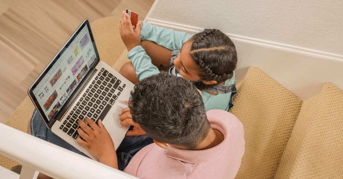 protégez votre vie en ligne grâce à nos conseils sur la sécurité internet : découvrez les meilleures pratiques, outils et astuces pour protéger vos données personnelles et naviguer en toute sécurité.