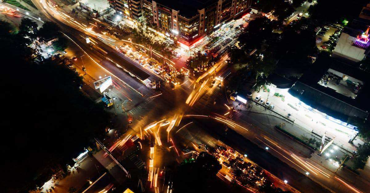 découvrez tout sur le traffic réseau : définition, fonctionnement, méthodes d’analyse et d’optimisation pour sécuriser et améliorer la performance de votre infrastructure informatique.