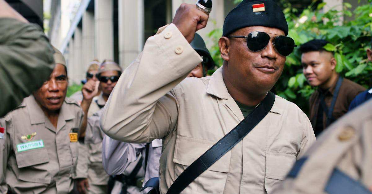 découvrez ce qu'est le ransomware-as-a-service (raas), un modèle criminel où des pirates proposent des ransomwares prêts à l'emploi à d'autres cybercriminels, facilitant les attaques informatiques contre les entreprises et les particuliers.