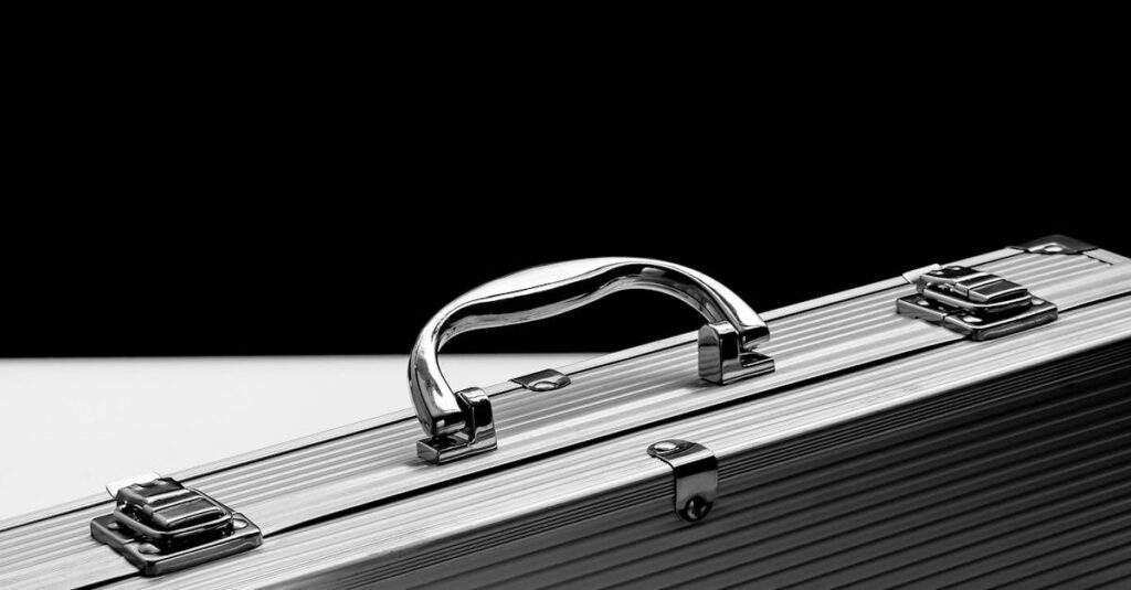 découvrez comment une solution casb (cloud access security broker) permet de sécuriser l'accès et l'utilisation des applications cloud dans votre entreprise, tout en assurant visibilité, contrôle et conformité.