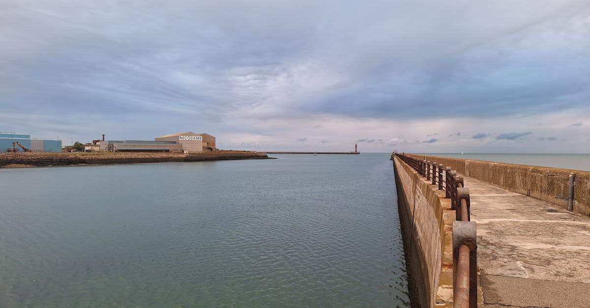 découvrez notre expertise en cloud consulting : accompagnement sur mesure pour la migration, l’optimisation et la gestion de vos solutions cloud, afin de booster la performance et la sécurité de votre entreprise.