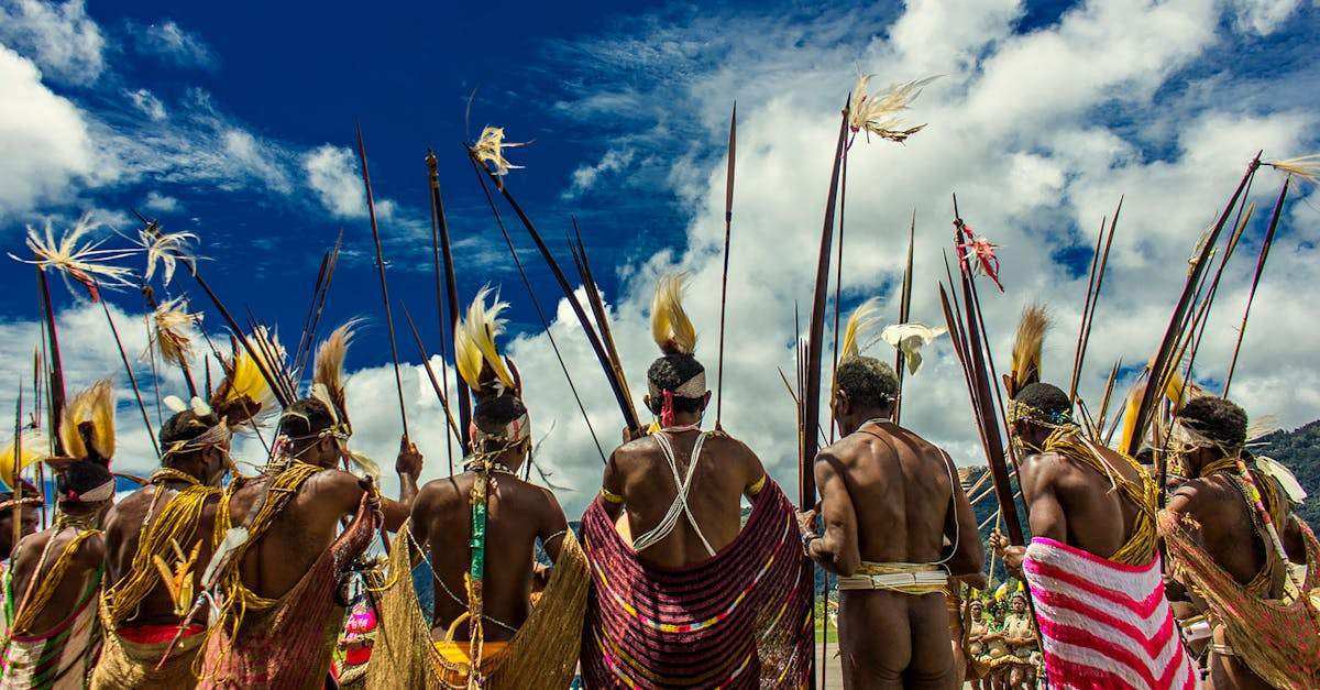 découvrez comment l'approche cloud native permet de développer, déployer et gérer des applications de manière rapide, sécurisée et évolutive grâce aux technologies du cloud.