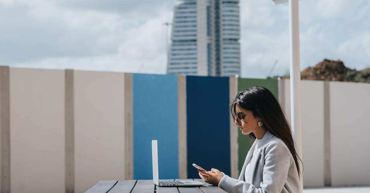 découvrez comment le cloud rights management protège et gère efficacement vos droits numériques dans le cloud, garantissant la sécurité, la confidentialité et le contrôle de vos données sensibles.