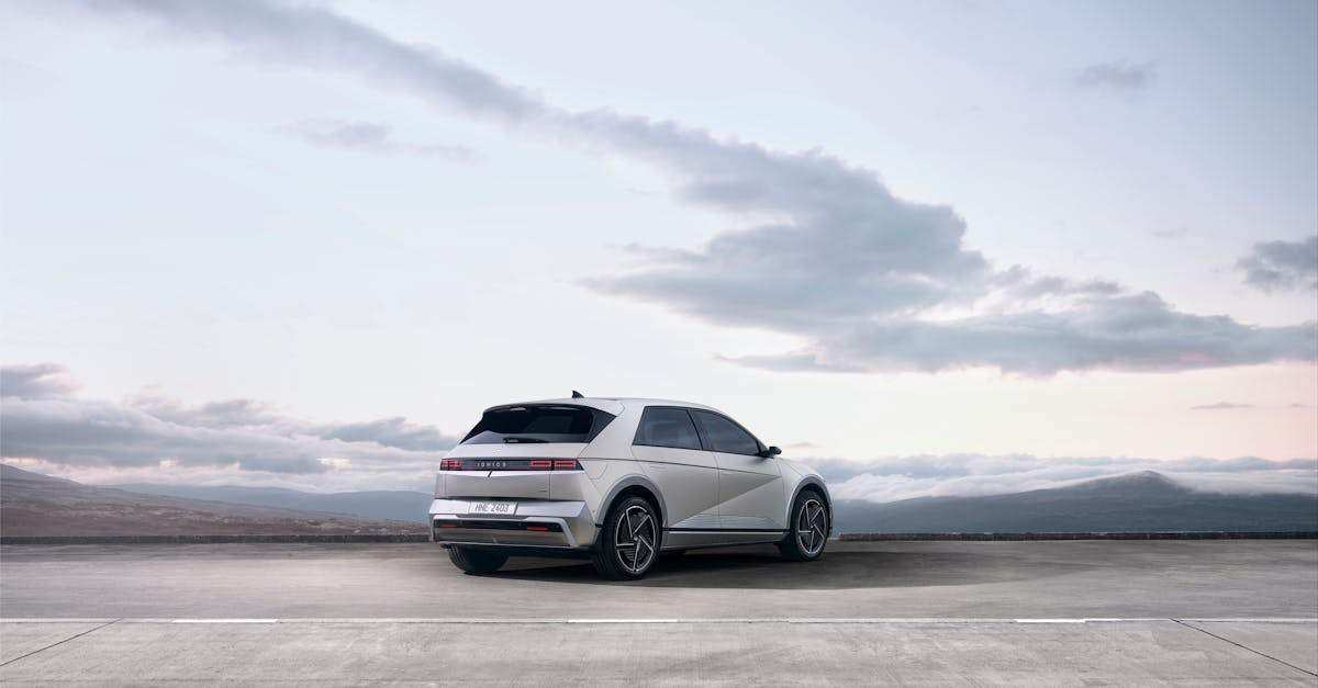 découvrez comment le cloud hybride combine les avantages du cloud public et privé pour offrir flexibilité, sécurité et performance à votre entreprise. adoptez une infrastructure agile et évolutive adaptée à vos besoins.